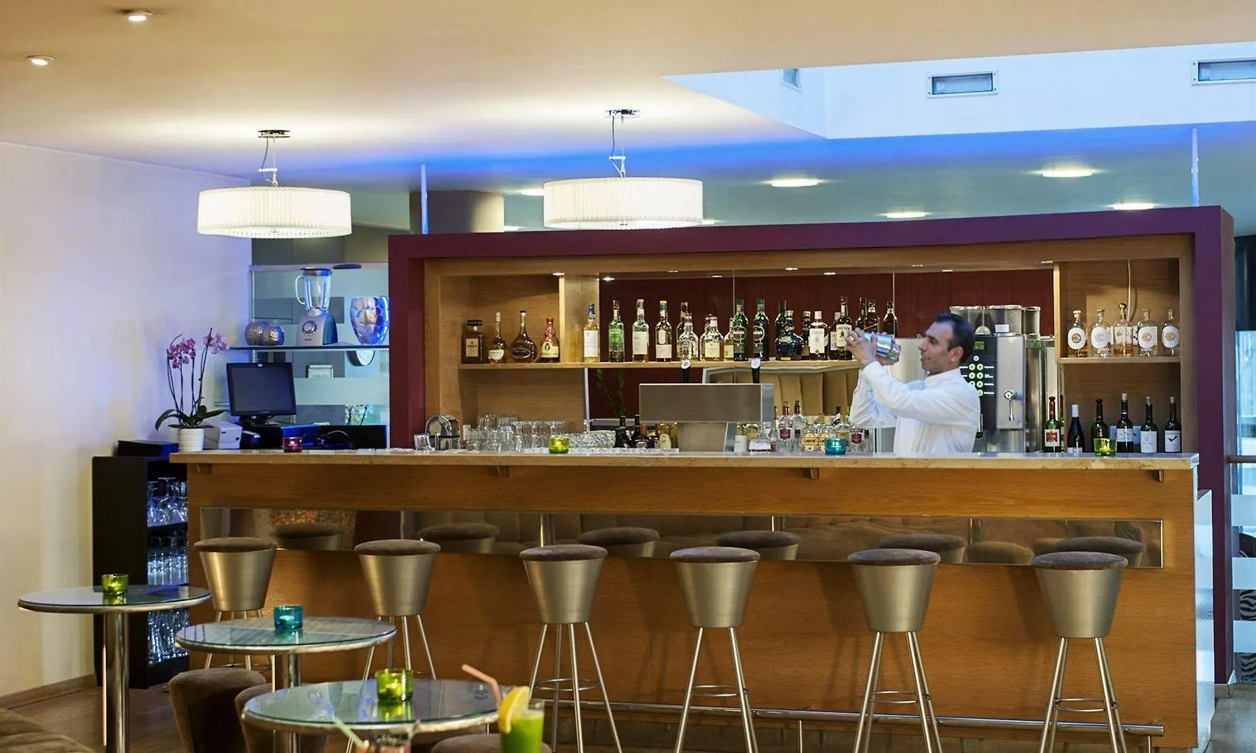苏黎世机场多梅洛酒店 Opfikon-Glattbrugg 酒店